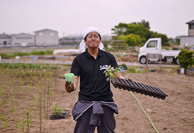 加藤仁士　ぐいぐい農園