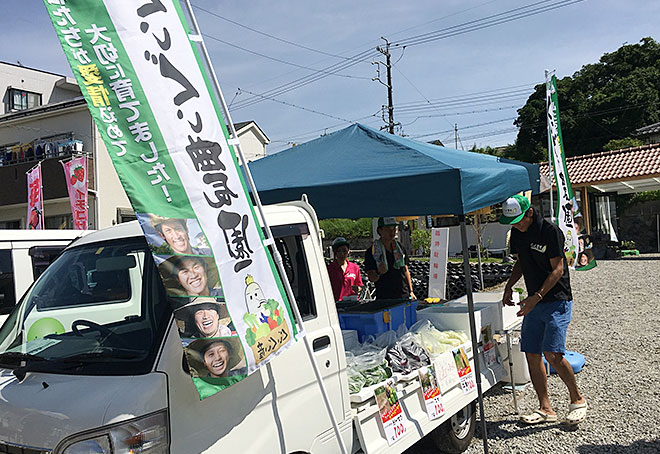 ぐいぐい農園初めての朝市！